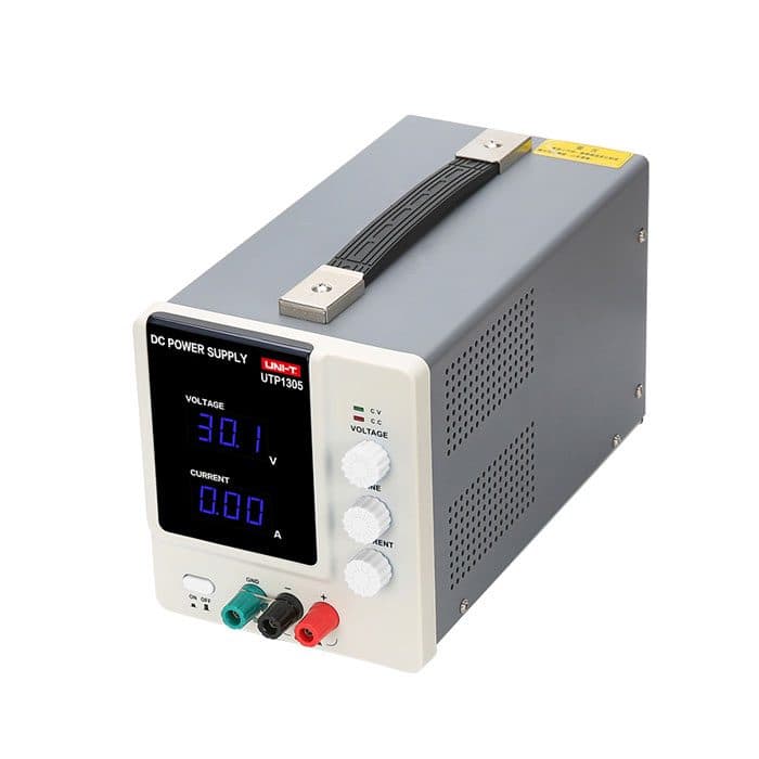 منبع تغذیه UNI-T UTP1305
