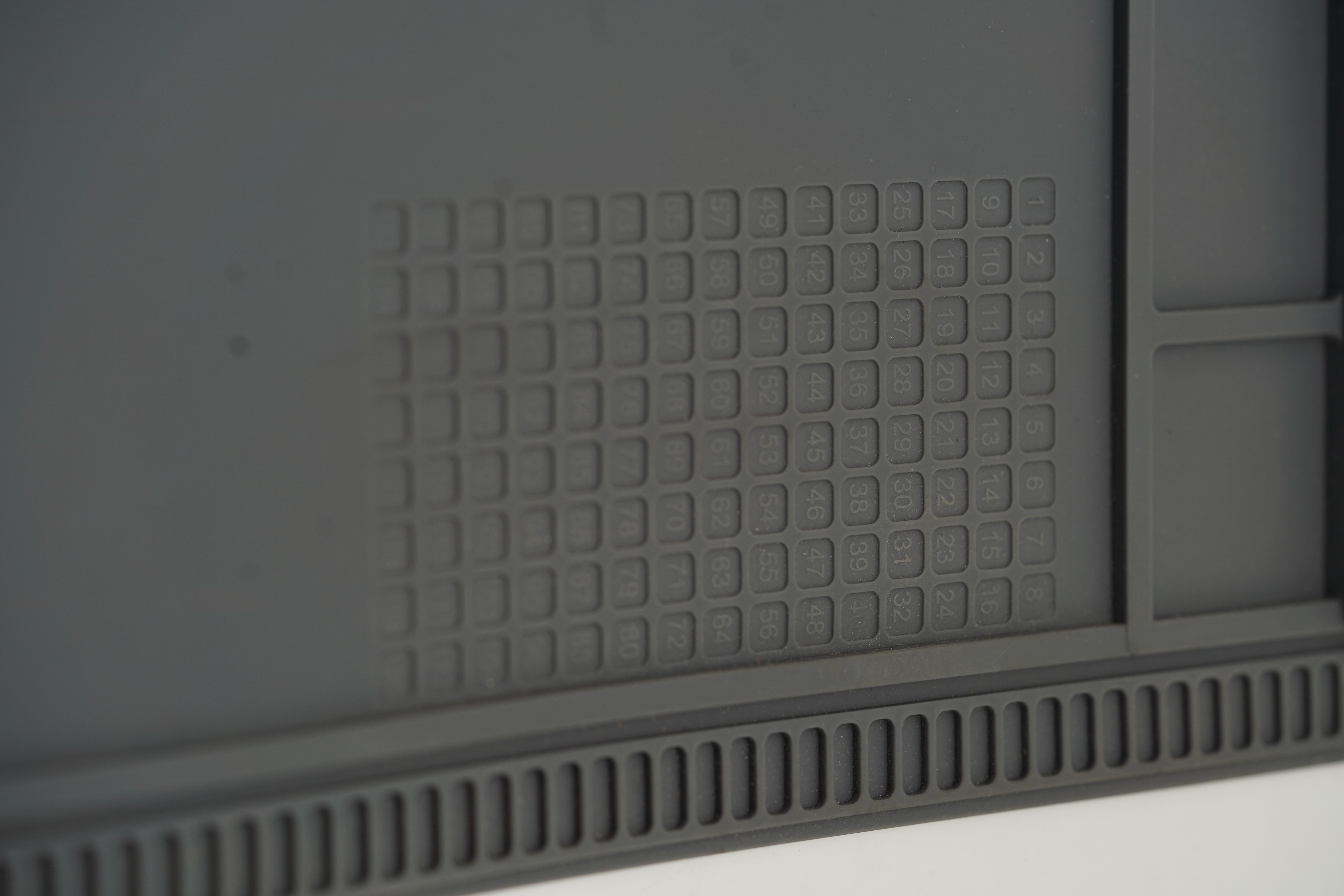 پد سیلیکونی طوسی CHK-B1