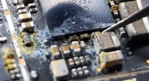 پاکسازی برد کثیف